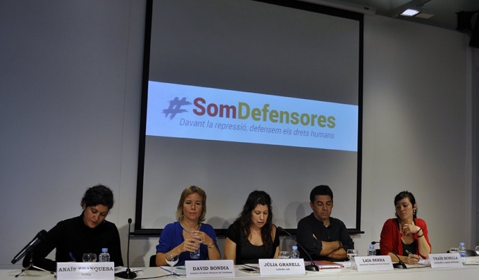 Membres de Som Defensores durant l'acte de presentació el 22 de setembre Font: Irídia - Joana Voisin