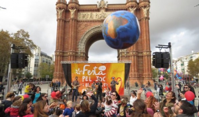 Festa del joc i el lleure en català Font: Plataforma per la Llengua