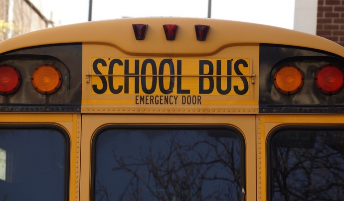 Bus escolar Font: Pixabay