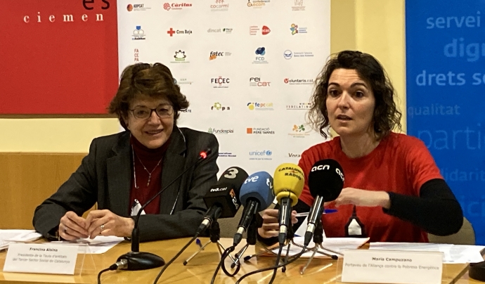 Francina Alsina i Maria Campuzano consideren que l'acord és una bona eina pel dret a l'energia, però demanen que es despleguin tots els compromisos. Font: Taula del Tercer Sector