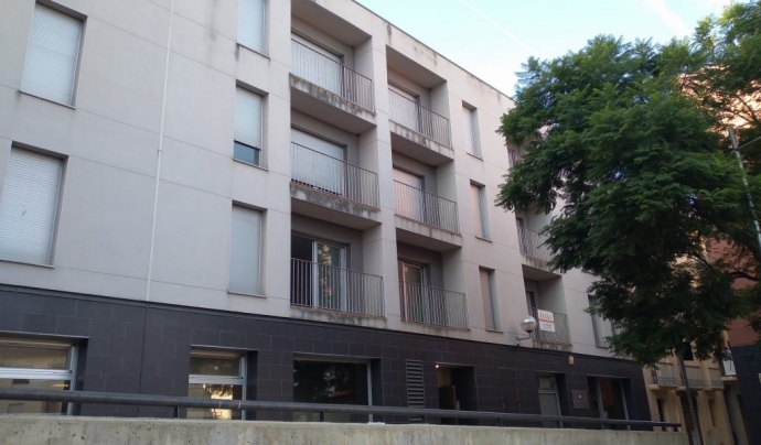 L'edifici de Valls on Sostre Cívic ha posat en marxa el seu projecte d'habitatge social cooperatiu en cessió d'ús. Font: Sostre Cívic Font: Sostre Cívic
