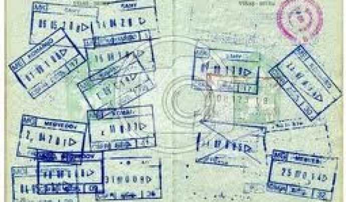 Passaport amb segells Font: 