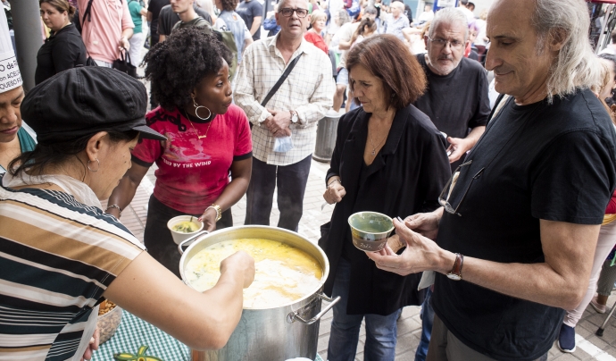 Una de les quaranta-nou sopes que l'any passat es van aplegar al 'Festival de Sopes del Món'. Font: 9 Barris Acull