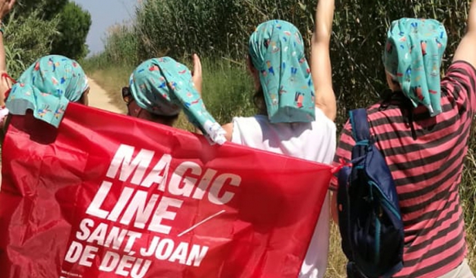 La caminada solidària ‘Magic Line’ arriba a la desena edició i ho fa en plena forma. Font: Sant Joan de Déu Serveis Socials