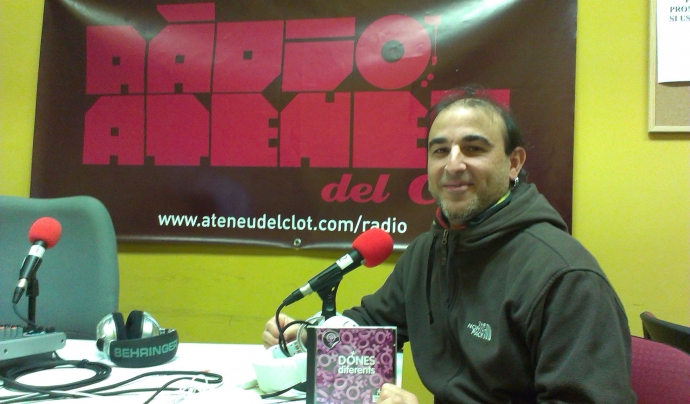 Markos Moya a Ràdio Ateneu del Clot. Font: 