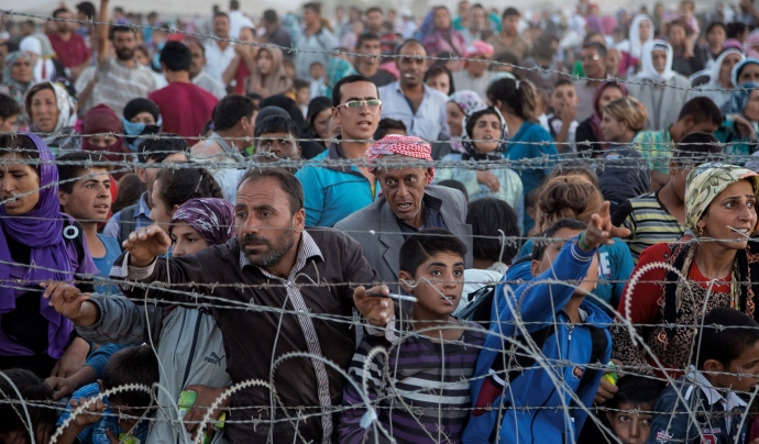 Milions de persones sirianes fugen de la guerra de Síria buscant un país que els aculli com a persones refugiades Font: National Geographic