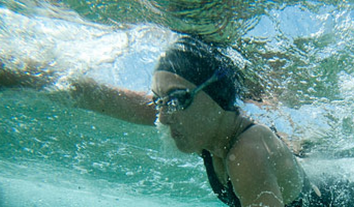 Fotografia d'una nedadora als Jocs Special Olympics