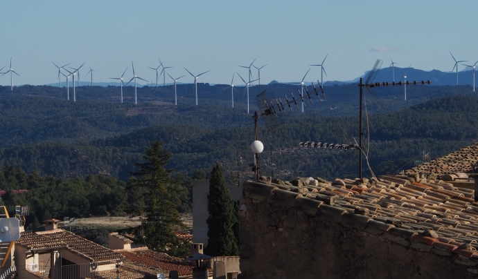 Imatge d'un parc eòlic a Calaceit, un poble situat a l'Aragó. Font: GEPEC - EdC