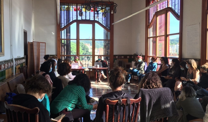 La primera trobada de dones del moviment per l'habitatge va ser al novembre del 2019 Font: Grup motor trobada no mixta