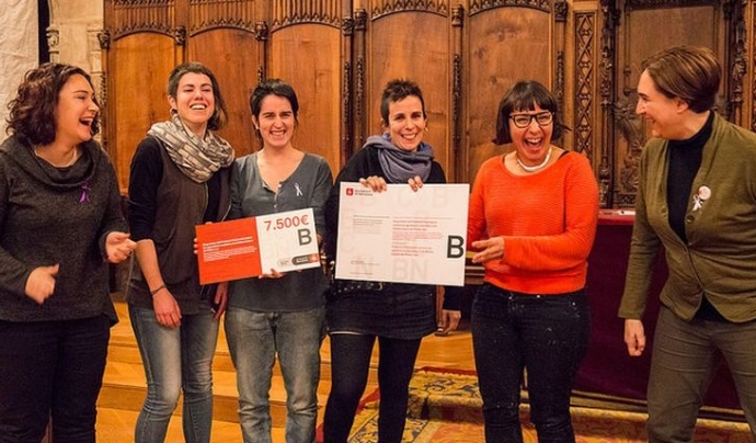 El premi, recursos econòmics i suport institucional Font: Ajuntament de Barcelona