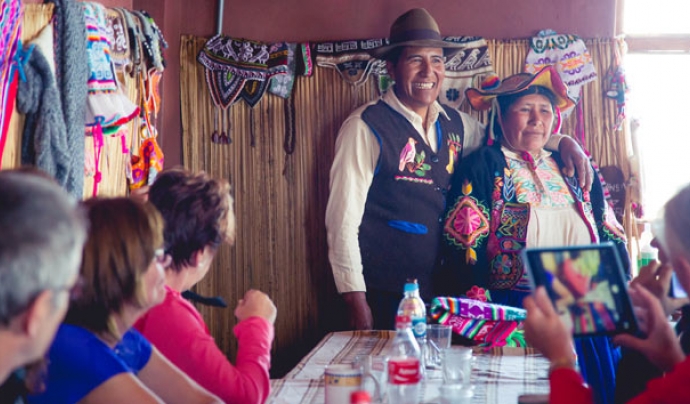 Turistes i persones autòctones a la Ruta Pachamama Font: Ruta Pachamama