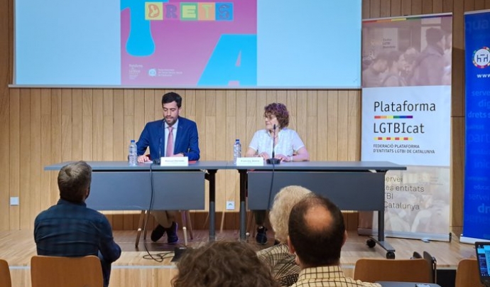 La Taula del Tercer Sector Social i la Federació Plataforma d’Entitats LGTBI de Catalunya criden a votar per defensar els drets socials davant l'avenç de l'extrema dreta. Font: Taula del Tercer Sector
