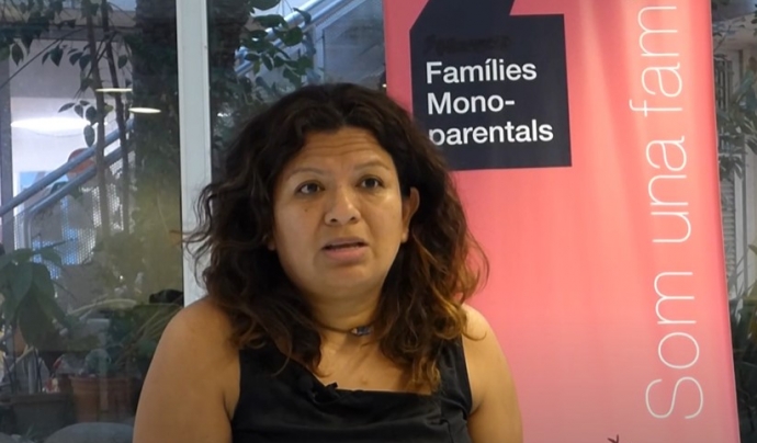 Bárbara Moreno, tresorera de l’Associació de Famílies Monoparentals.  Font: Xarxanet
