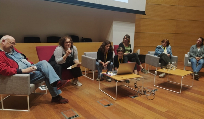 Una taula sobre voluntariat en entitats que acompanyen persones amb trastorn de salut mental a la Jornada de Salut que la FCVS va celebrar a Lleida a l'octubre. Font: FCVS
