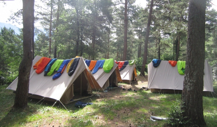 Campament a Sant Joan de l'Avellanet Font: campaments.cat