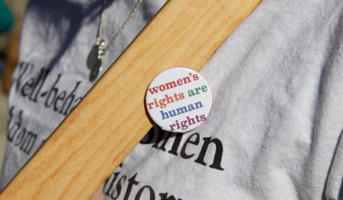 Des de L’Associació de Drets Sexuals i Reproductius lamenten que encara queden situacions que suposen barreres i vulneracions de drets. Font: CC