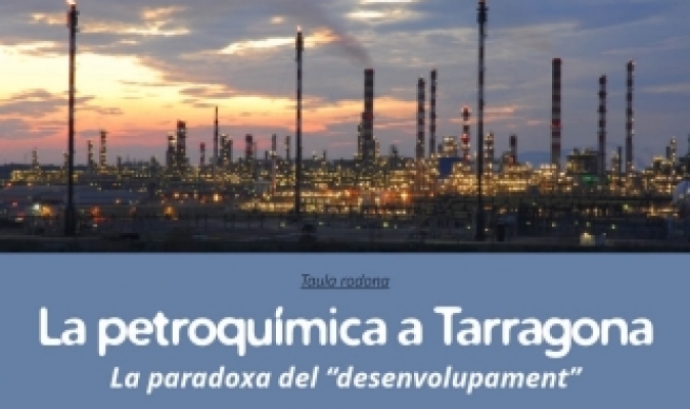 Fragment del cartell oficial de la taula rodona 'La petroquímica a Tarragona: La paradoxa del “desenvolupament”'. Font: Enginyeria Sense Fronteres