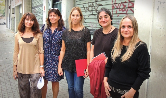 D'esquerra a dreta: Queralt Clara, Dolors Rusinés, Neus Munté, Esther Sancho i Amèlia Clara.  Font: 