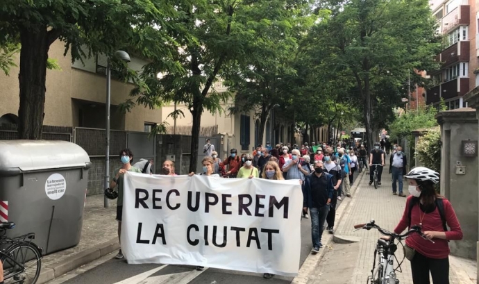 Front social en oposició a l'intent de Pacte municipal per Barcelona. Font: FAVB