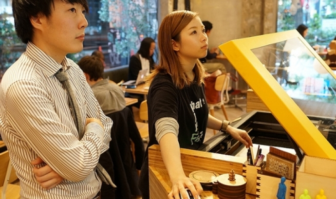 Com imprimeixen en 3D al FabCafé de Toquio