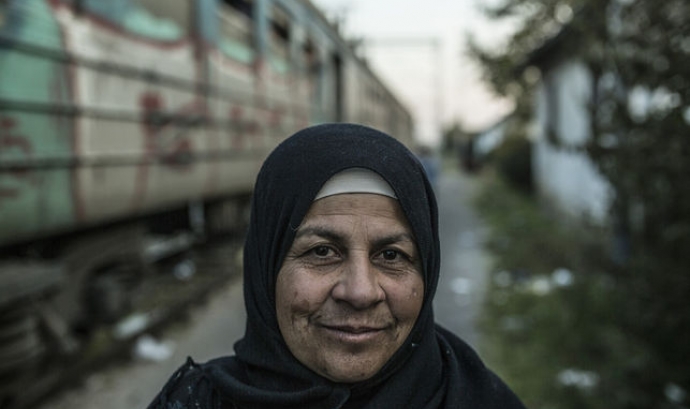 Imatge de portada de l'informe: la Fatheh, refugiada síria a Alemanya Font: 