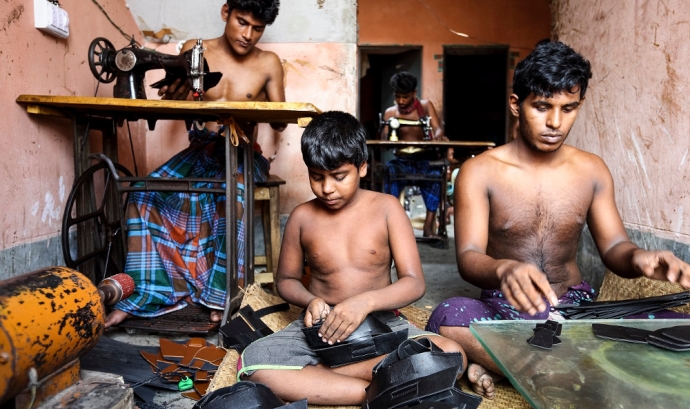 Treballadors del cuir a Bangladesh. Font: GMB Akash