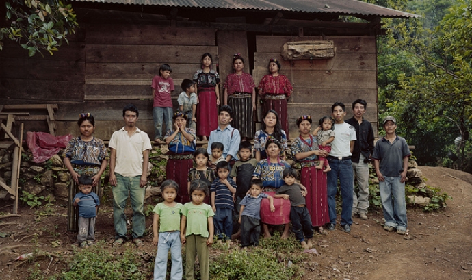 Un grup maia. Imatge CC de humanrightsfilmfestival a Flickr Font: 