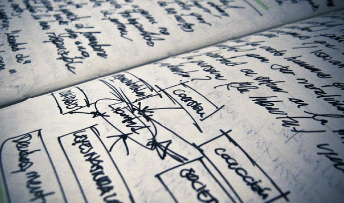 Notes en una llibreta. Font: Romel Eliseo (flickr.com)