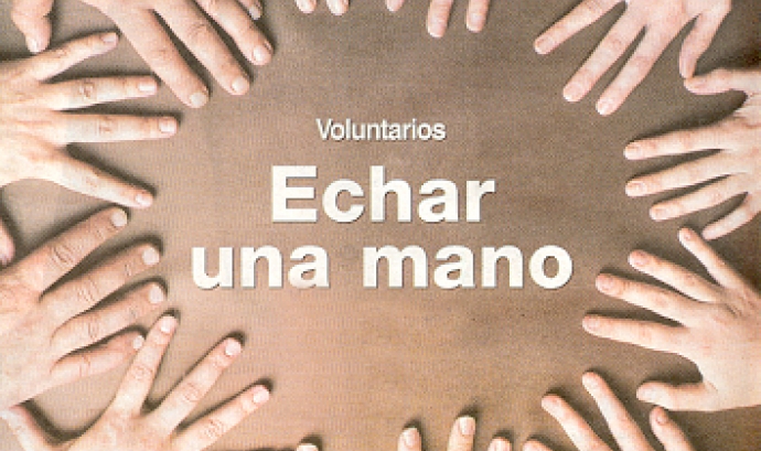 Imatge mans amb eslògan: "Echar una mano" Font: 