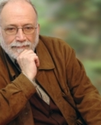 Retrat de l'economista i activista Arcadi Oliveres. Font: WikimediaCommons