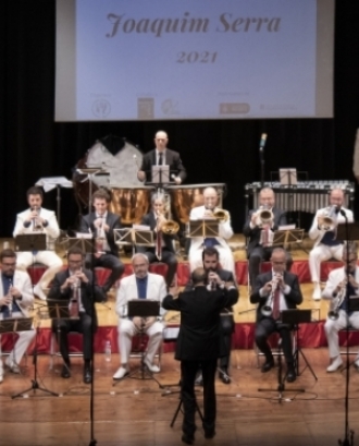 Imatge d'una cobla en concert en representació de la final de 'La Sardana de l'Any 2022'. Font: Agrupació Cultural Folklòrica Barcelona