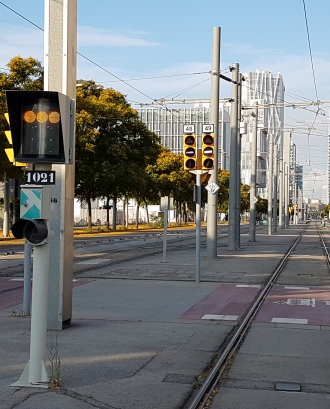 Infraestructura tramvia Sant Adrià - Wikimedia Commons