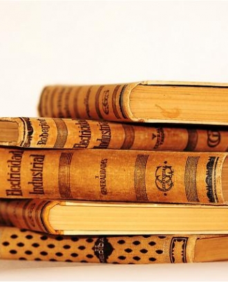 Llibres. Font: Marcos Alvarez (flickr.com)